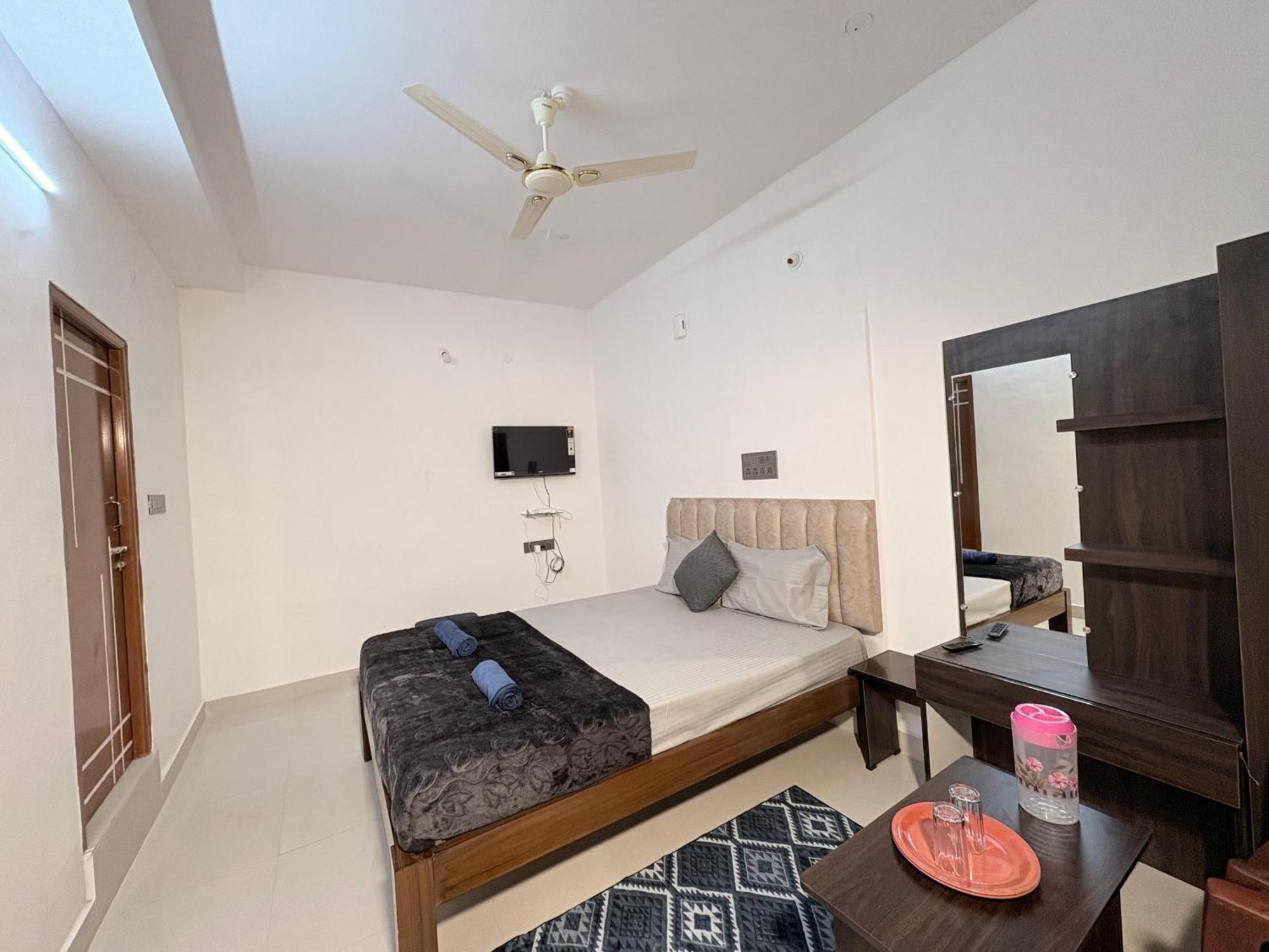 Spectra Inn Mysore Eksteriør billede